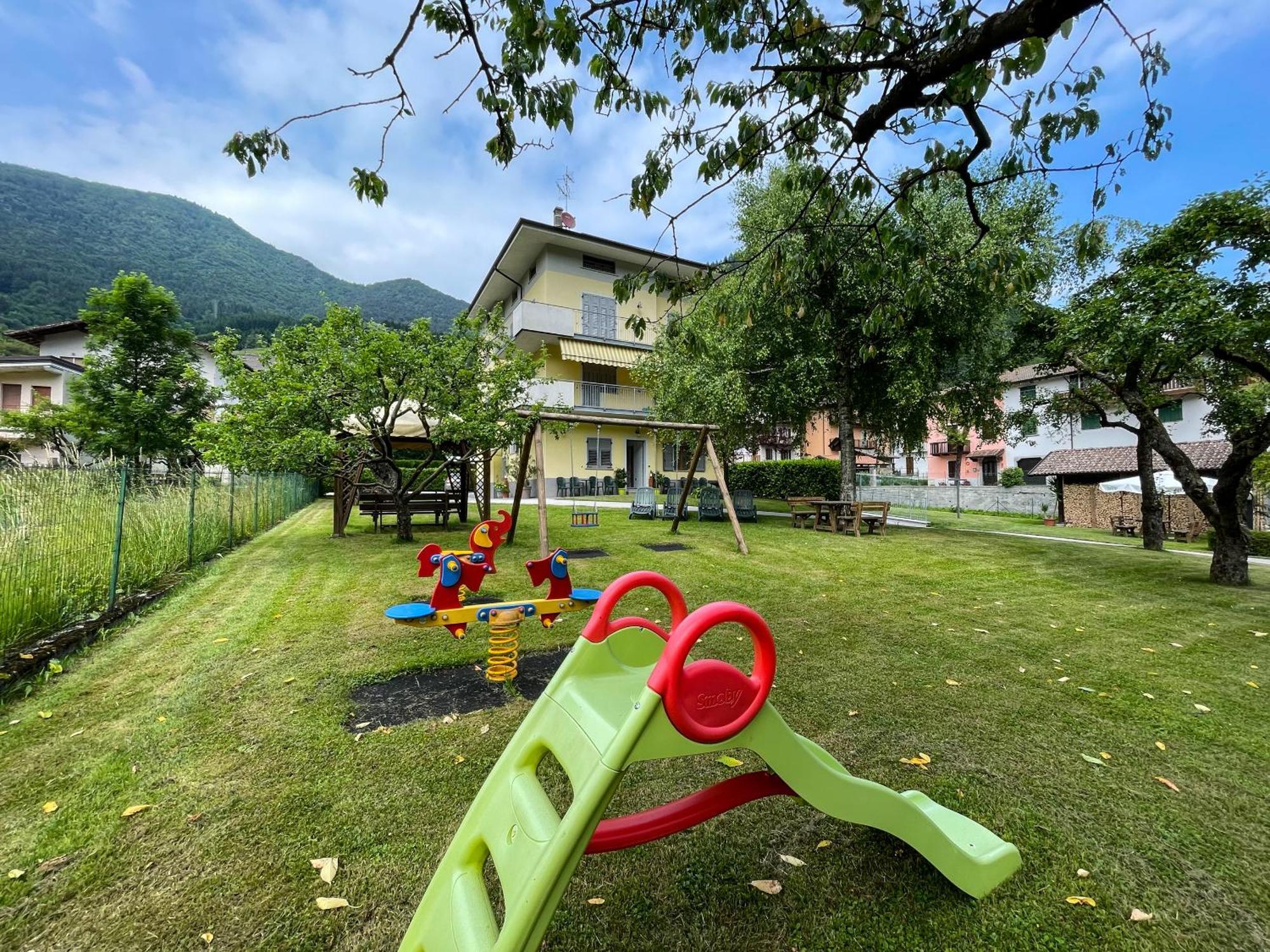 Residence Zecchini Tiarno di Sotto Exterior photo